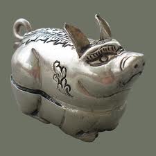 betel box pig